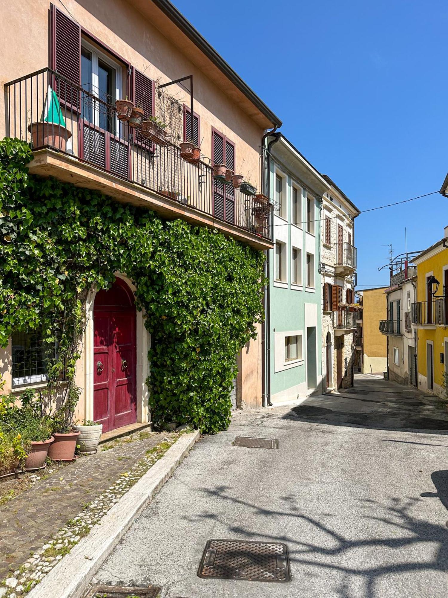 37Suited Guardiagrele Exterior foto